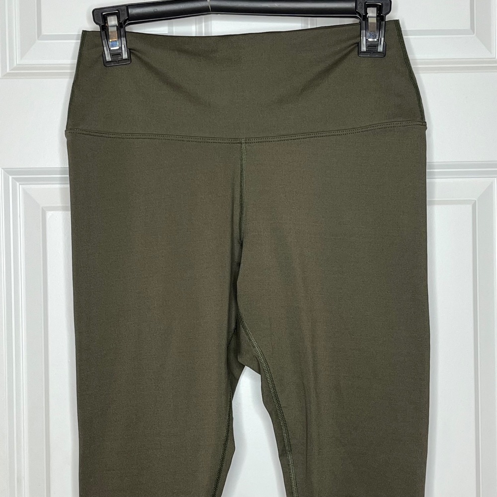 NOBULL High Rise Leggings‎ Olive Green Womens Size Medium Training Tight 25" - Picture 2 of 6